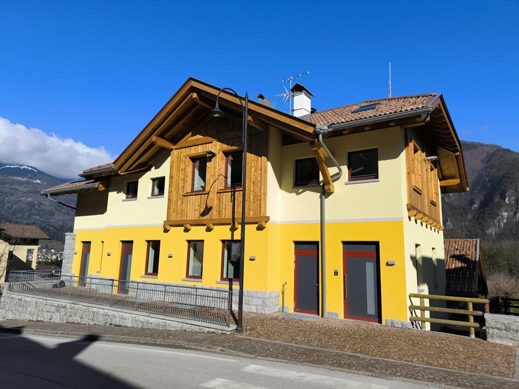 ESTERNO
